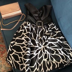 JESSICA MCCLINTOCK black and white dress